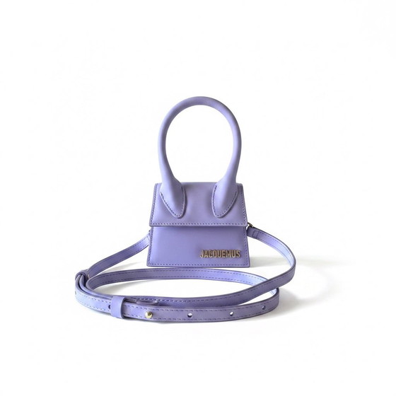 Jacquemus Le Chiquito in pastel lilac leather – Top handle bags, Metal (photo 6 of 15)