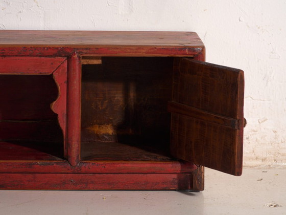 Antiker niedriger Schrank aus Ulmenholz – China, um 1900 – Sideboard, Gold, Iron, Rustic (photo 40 of 40)