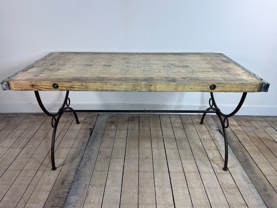 Image 1 of Brutalistischer Couchtisch 1980'S