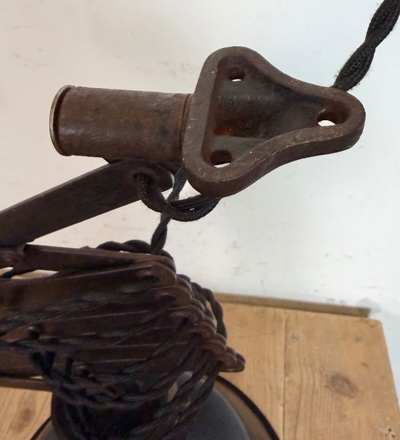 Image 1 of Industriële zwarte emaille schaarplafondlamp, jaren 30