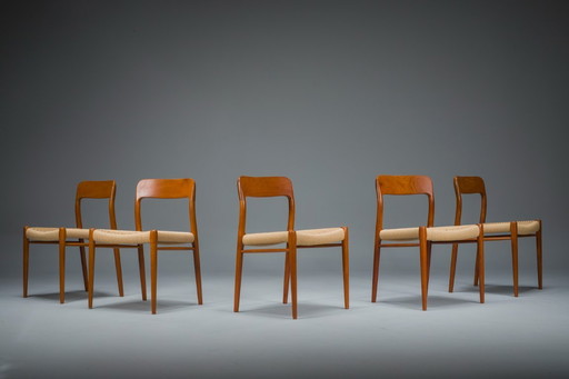 Chaises de salle à manger danoises en teck Mod. 77 avec corde en papier par Niels O. Møller pour J.L. Møllers, 1959, série de 5