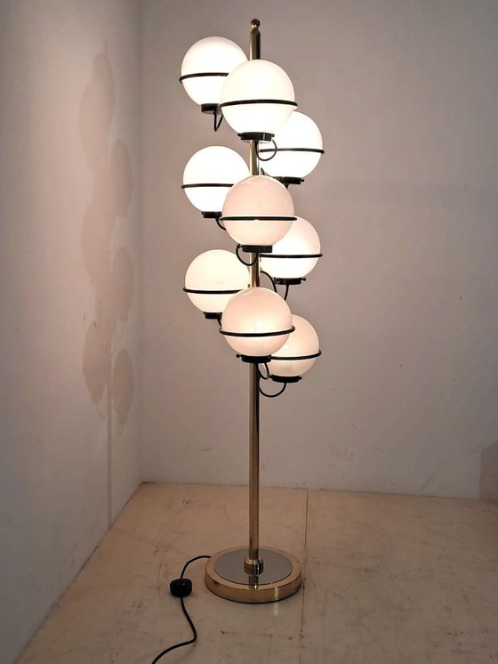Image 1 of Gino Sarfatti-style floor lamp with 9 lights.