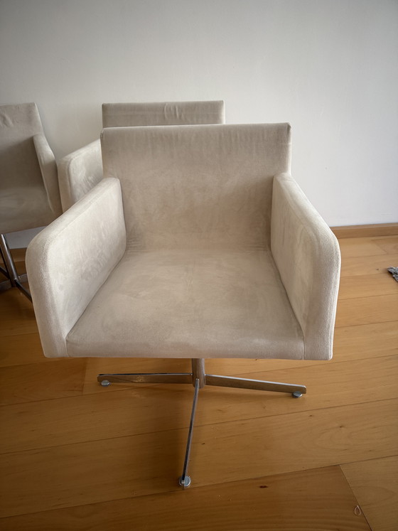 Image 1 of Andreu World Lineal Comfort Swivel Armchairs (Set of 6) – Design – Beige