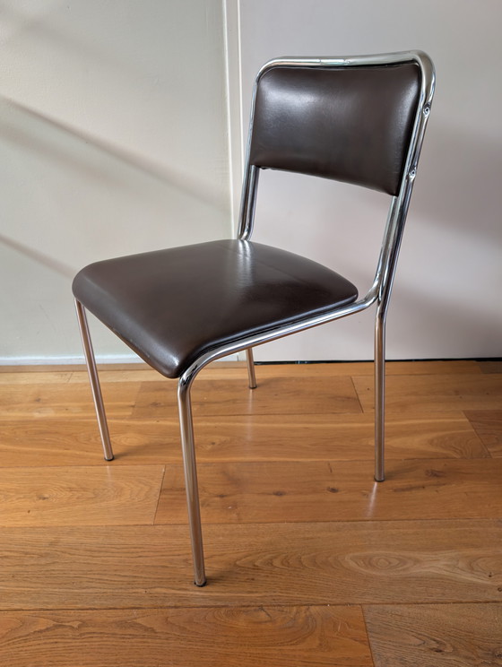 Image 1 of Vintage jaren 70 buisframe eetkamerstoelen / stoelen Bauhaus  donker bruin 