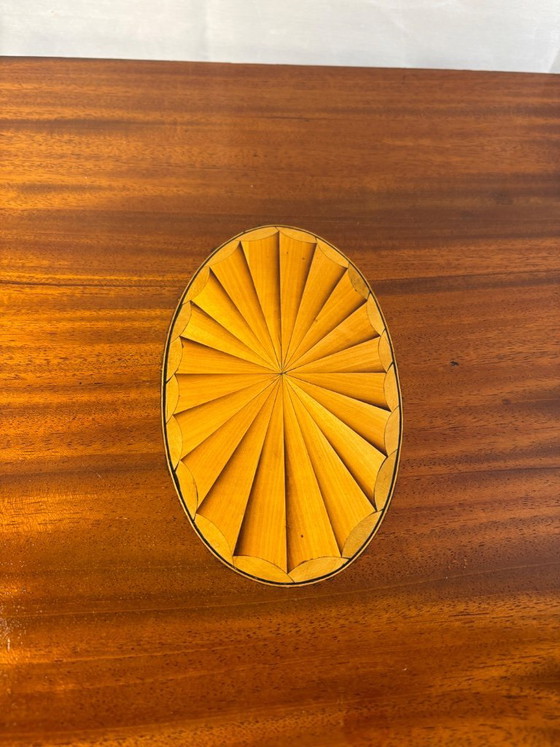 Image 1 of Antique Edwardian Mahogany Oval Drop Leaf Side Table (Circa 1900–1930)  A beautiful antique Edwardian oval drop leaf side table 