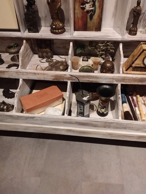 Cabinet – Wood (photo 4 of 5)