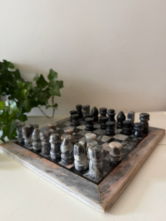 Vintage Onyx Chess Set – Decorative Objects, Stone (photo 2 of 8)