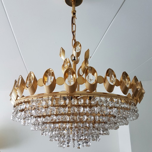 Lámpara colgante Palwa bañada en oro y cristal, años 60