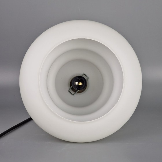 Image 1 of Lampe suspendue vintage par Peill et Putzler, Allemagne, 1960. Modèle AH 1. Verre à lait / verre opalin. Blanc.