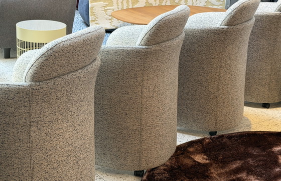 Image 1 of Chaises de salle à manger Leolux Vynn NEUVES