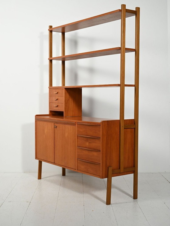Image 1 of Scandinavische teakhouten boekenkast met uitschuifbaar bureau, jaren 1950-1960