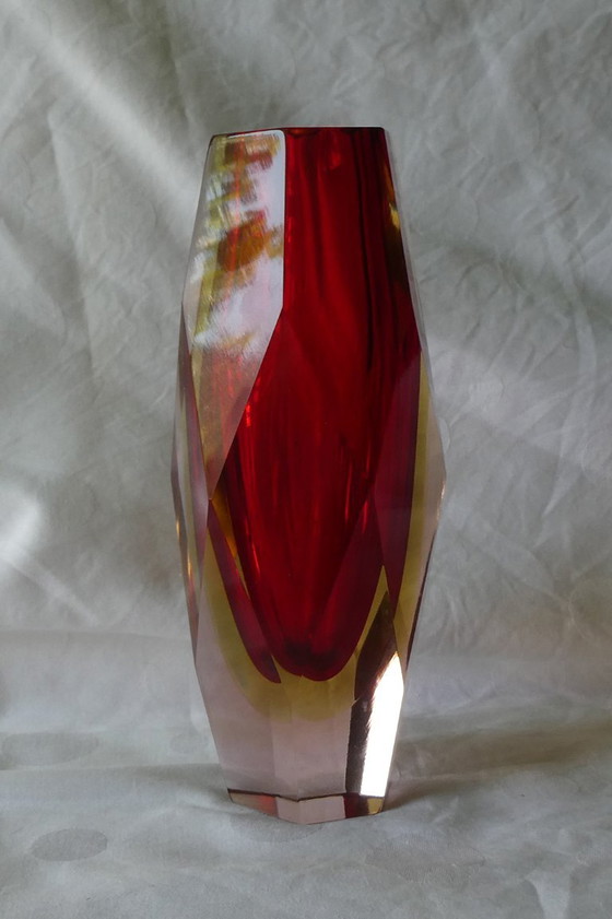 Murano Block Vase by Flavio Poli for Alessandro Mandruzzato, Sommerso, faceted, 1950s – Glass (photo 2 of 8)