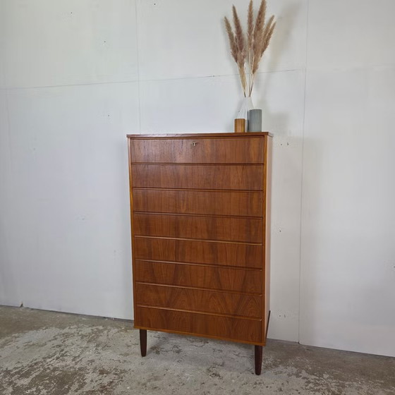 Vintage Danish chest of drawers, tall boy, 8 drawers, teak 1960s – Wood (photo 11 of 16)