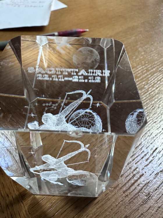 Scultura tridimensionale in cristallo del segno zodiacale del Sagittario – Oggetti decorativi, Glass (photo 8 of 8)