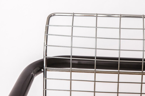 Image 1 of Coppia di poltrone vintage in metallo - rete metallica cromata e struttura nera - Italia anni '80