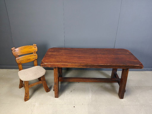 Table de salle à manger brutaliste en bois massif, années 1960