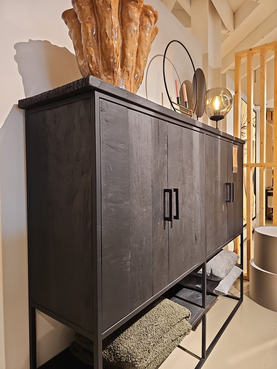 Image 1 of Gabinete de almacenamiento negro atemporal DTP