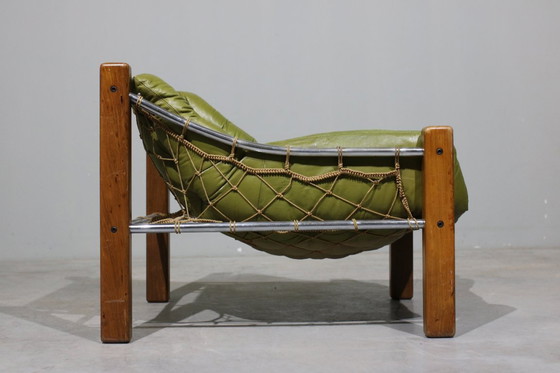 Image 1 of Sillón y otomana de cuero de Jean Gillon