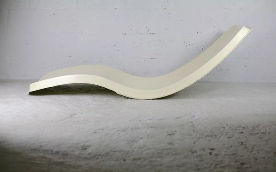 Image 1 of Tumbona de fibra de vidrio