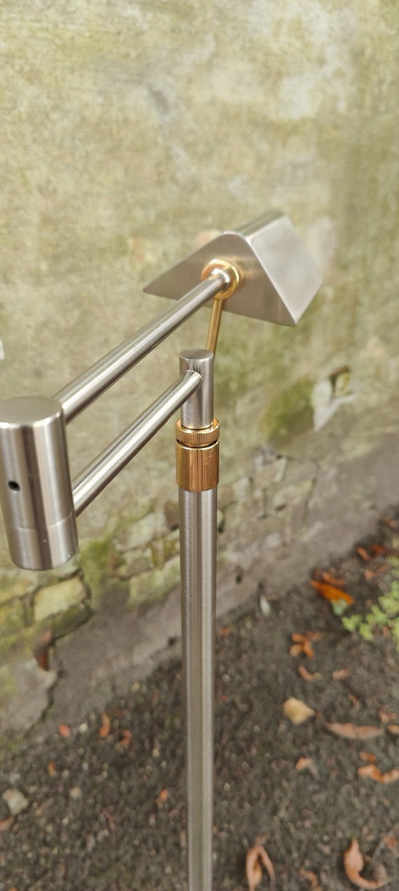 Image 1 of Tweekleurige verstelbare vloerlamp van Holtkoetter uit de jaren 80