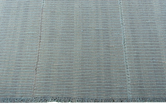 Image 1 of Handgewebter Moderner Kelim – 300 x 256 cm | Minimalistisches Design in Sanftem Blaugrün – 100% Wolle