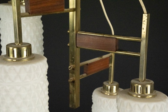 Image 1 of Lampadario moderno di metà secolo in ottone e vetro in stile Stilnovo, Italia 1950