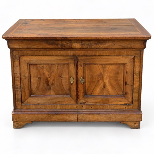 Louis-Philippe Sideboard aus Nussbaumholz aus dem 19. Jahrhundert
