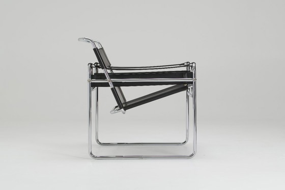 Image 1 of Chaise 'Wassily' - Marcel Breuer
