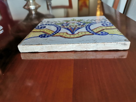 Image 1 of Piastrelle antiche