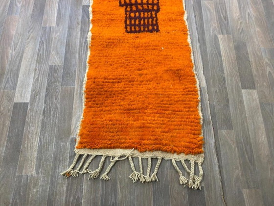 Image 1 of Tapis berbère en laine authentique 350cmx100cm