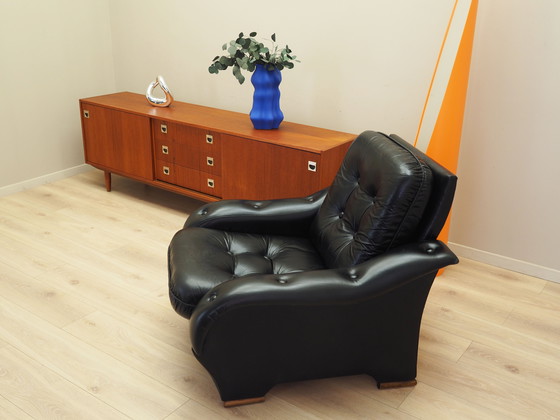 Image 1 of Schwarzer Sessel, Italienisches Design, 1980er Jahre, Herstellung: Italien