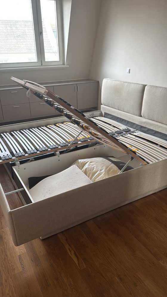 Image 1 of Double bed from Ruf