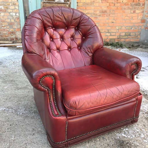 Engelse rode leren fauteuil, jaren 50