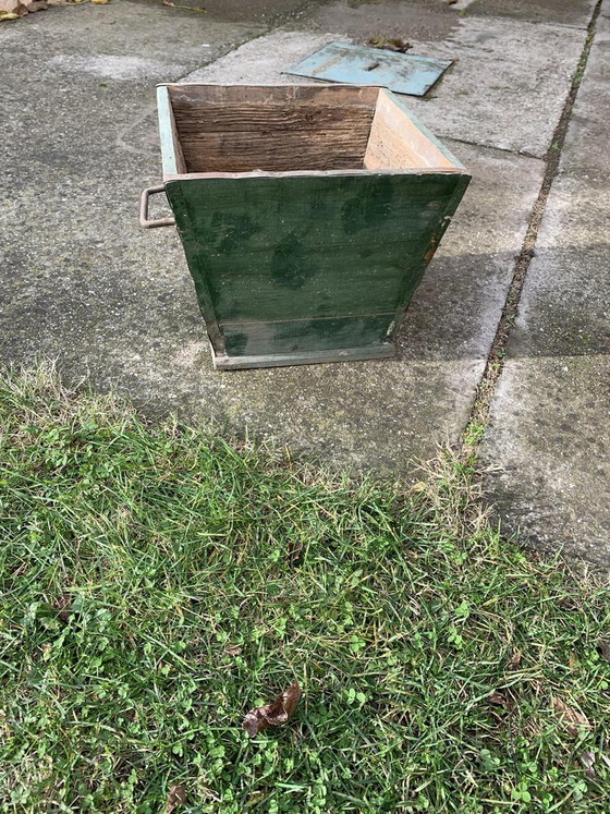 Boîte en Pin Vert, années 1940 – Armoires de rangement, Vintage (photo 5 of 5)