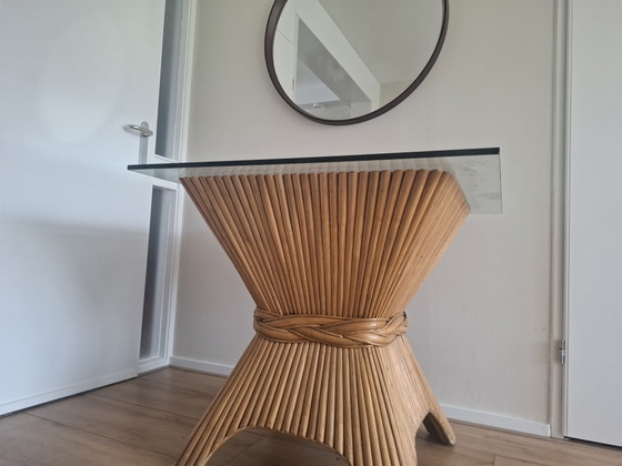 Image 1 of 'Wheat Sheaf' (korenschoof) tafel, ontworpen door John & Eleanor McGuire (of gemaakt in die specifieke stijl) uit de jaren 70.