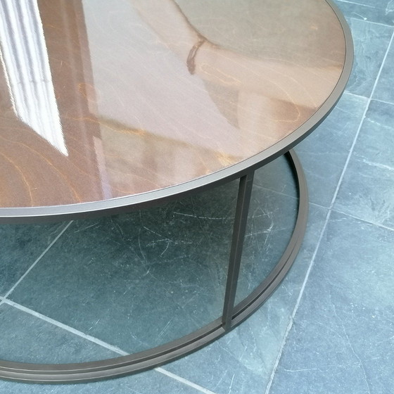 Image 1 of Pode Gloss Wenqé coffee table