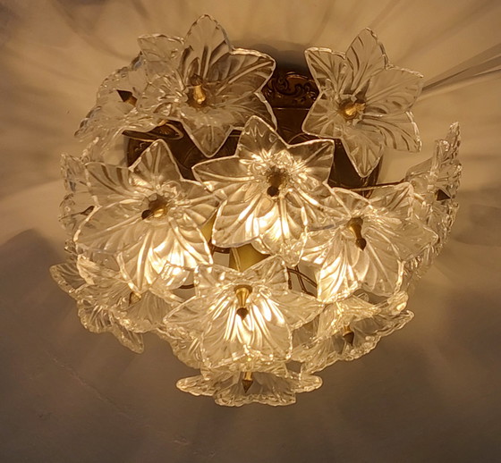 Image 1 of Bloemvormige wandlamp in art nouveau-stijl van Murano-glas, gemaakt door Venini.