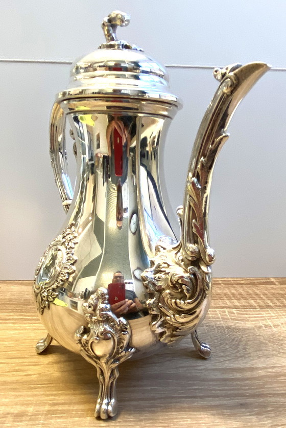 Image 1 of Élégante & Ancienne Verseuse à Thé Café Style Louis XV Rocaille Métal Argenté