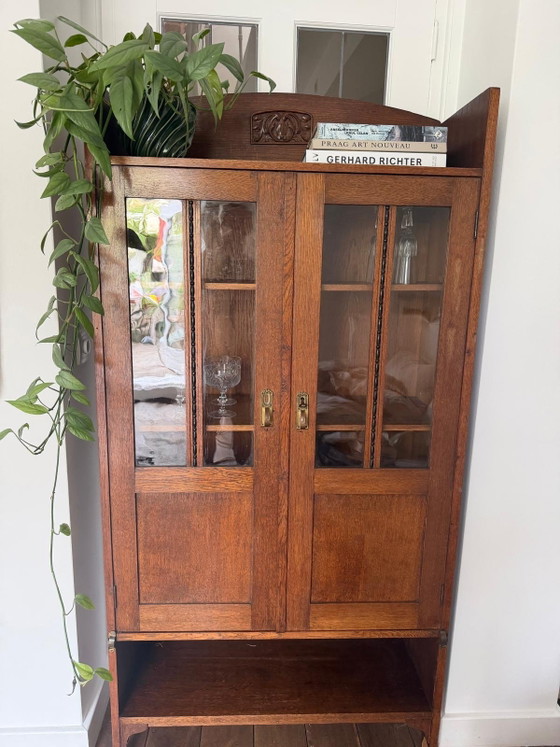 Image 1 of vaisselier mural/vitrine en bois Art Déco ancien