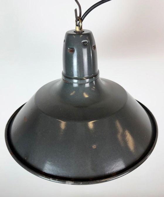 Industrial French Black Enamel Factory Pendant Lamp, 1960s – Iron (photo 6 of 17)