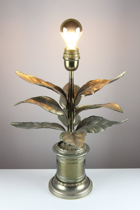 Image 1 of Vintage messing tafellamp in bladvorm – Hollywood Regency – Stijl van Willy Daro – België jaren 70