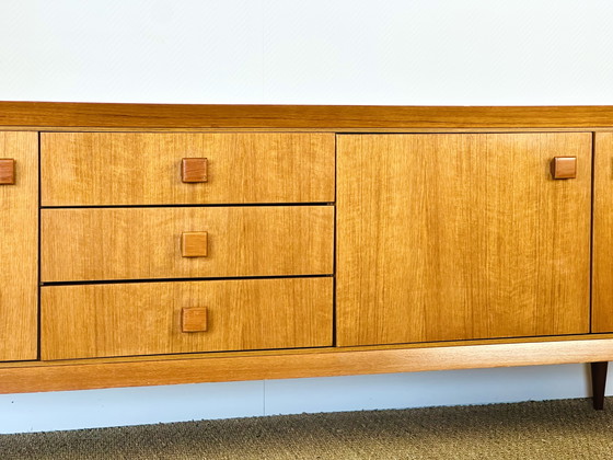 Image 1 of Scandinavisch dressoir van teakhout, 1960