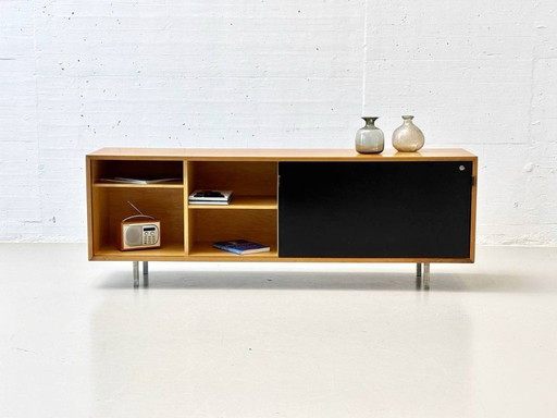 Sideboard aus Walnussholz von Knoll International, 1960er Jahre