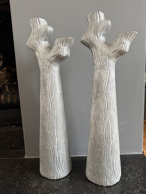 Menno Kroon kandelaars of decoratieve objecten zilverkleurig