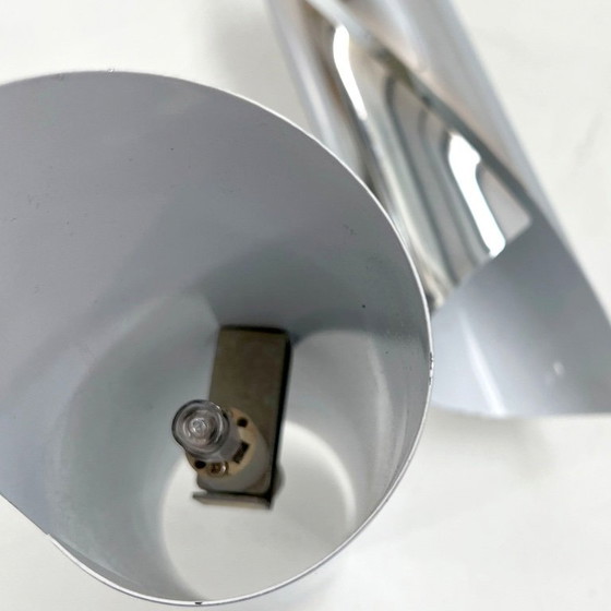 Image 1 of Paire d'appliques murales chromées incurvées, années 1970