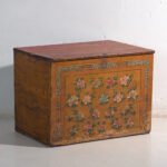 Antique Chinese trunk with original paint – China, circa 1900 – Storage cabinet, Metal (photo 6 of 20)