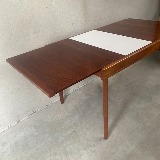 Image 1 of Vintage extendable rosewood dining table