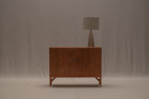 Geschirrschrank Modell Nr. 232 von Borge Mogensen