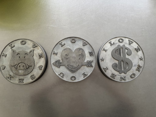 Sottobicchieri in alluminio Alessi