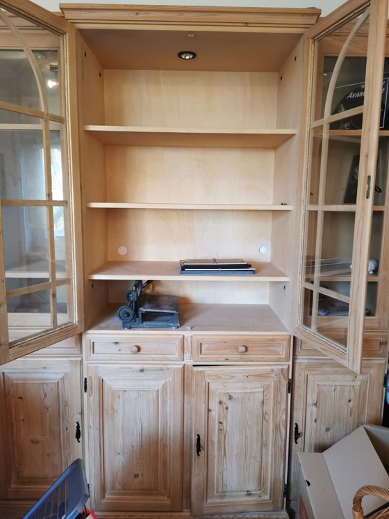 Image 1 of Kieferschrank